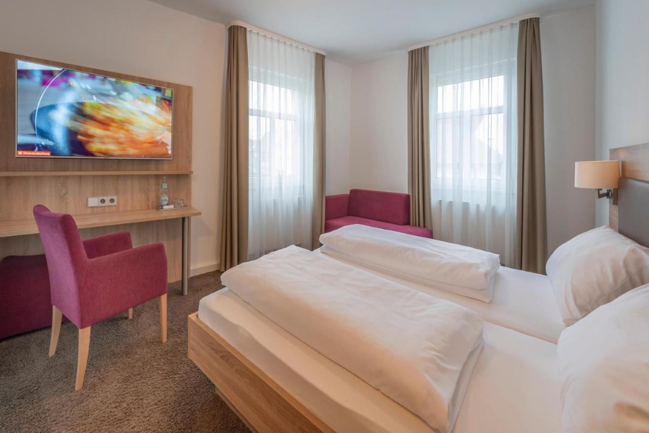 Hotel Gasthof Zum Roessle Heilbronn Dış mekan fotoğraf