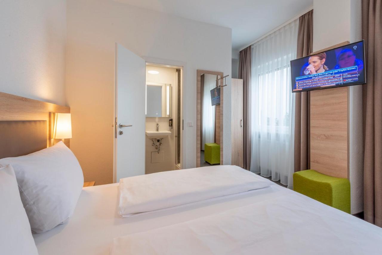 Hotel Gasthof Zum Roessle Heilbronn Dış mekan fotoğraf